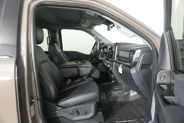 New 2027 Marsh Gray Metallic Ford F-450® Lariat® image 37