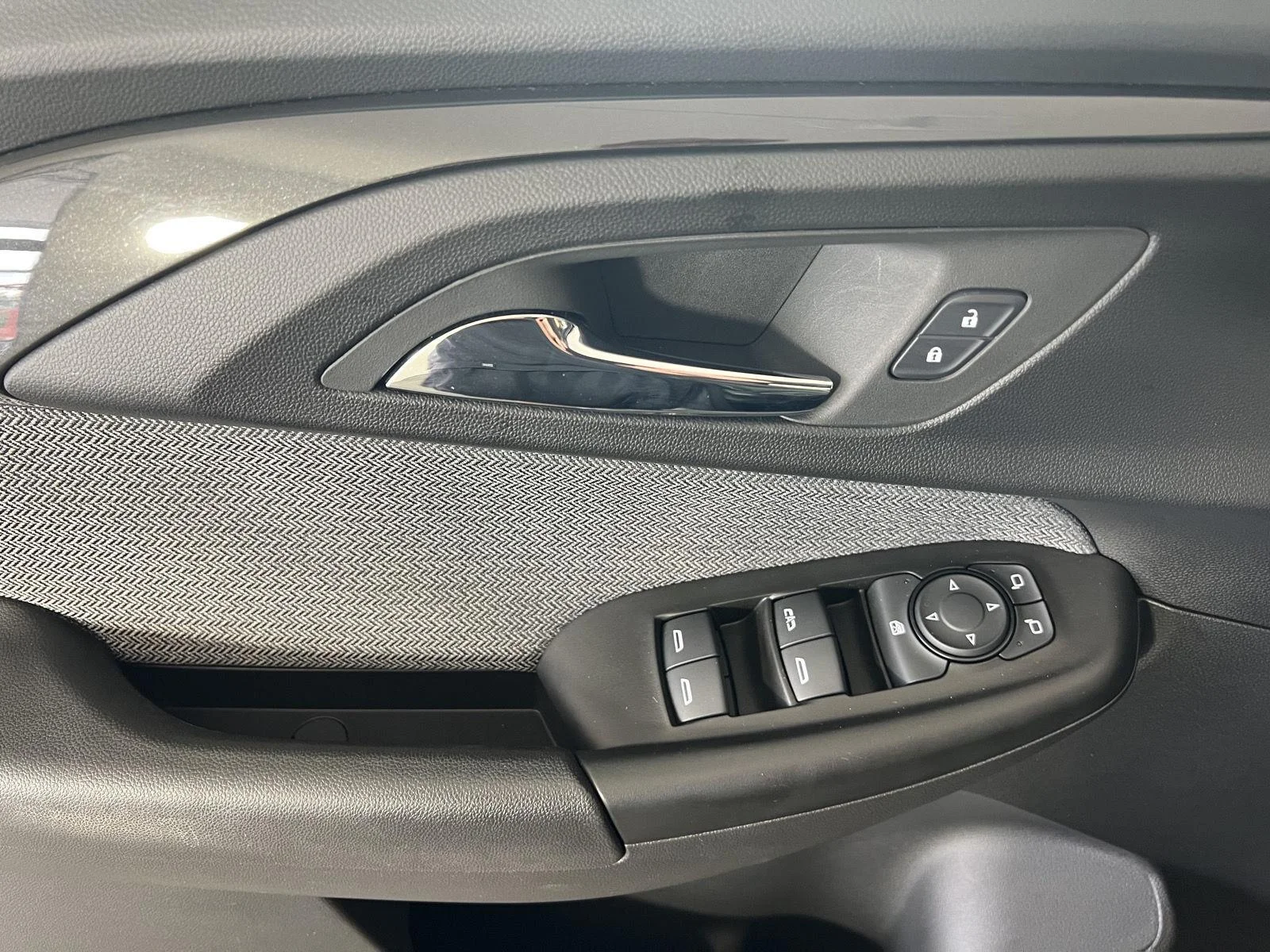 Used 2023 STERLING GRAY METALLIC Chevrolet LS image 7