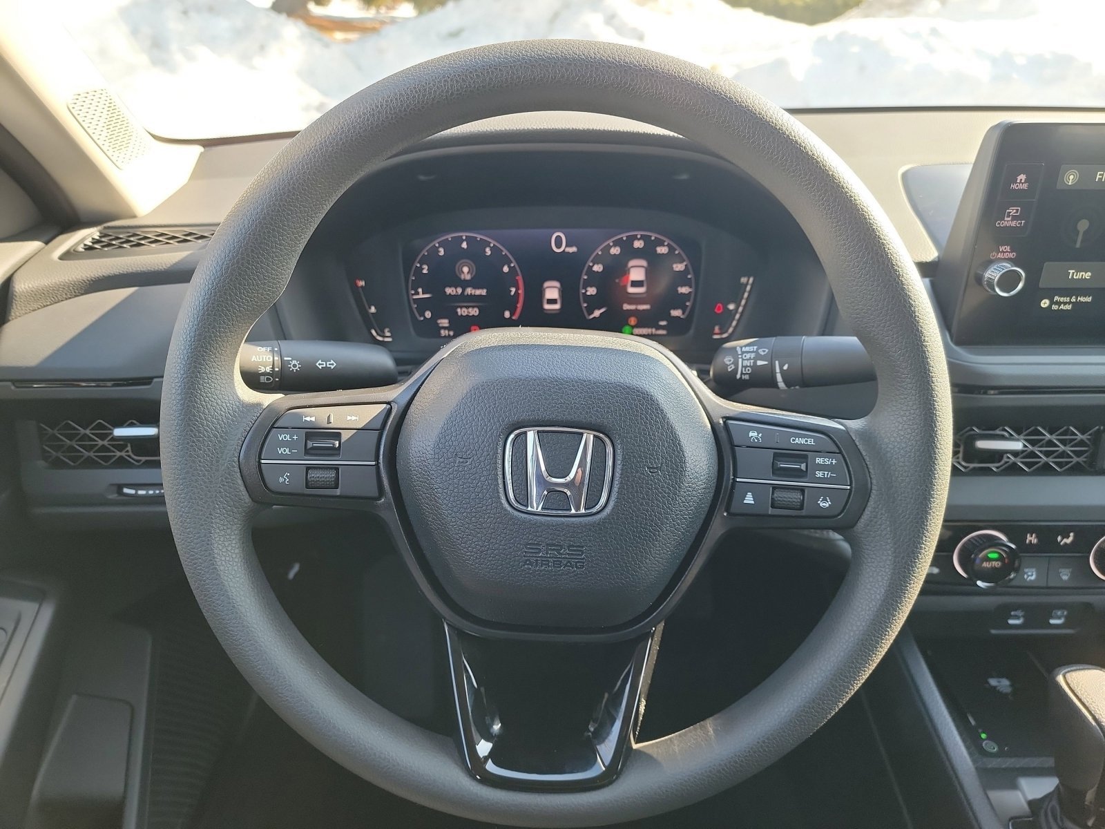 New 2026 Platinum White Pearl Honda SE image 12