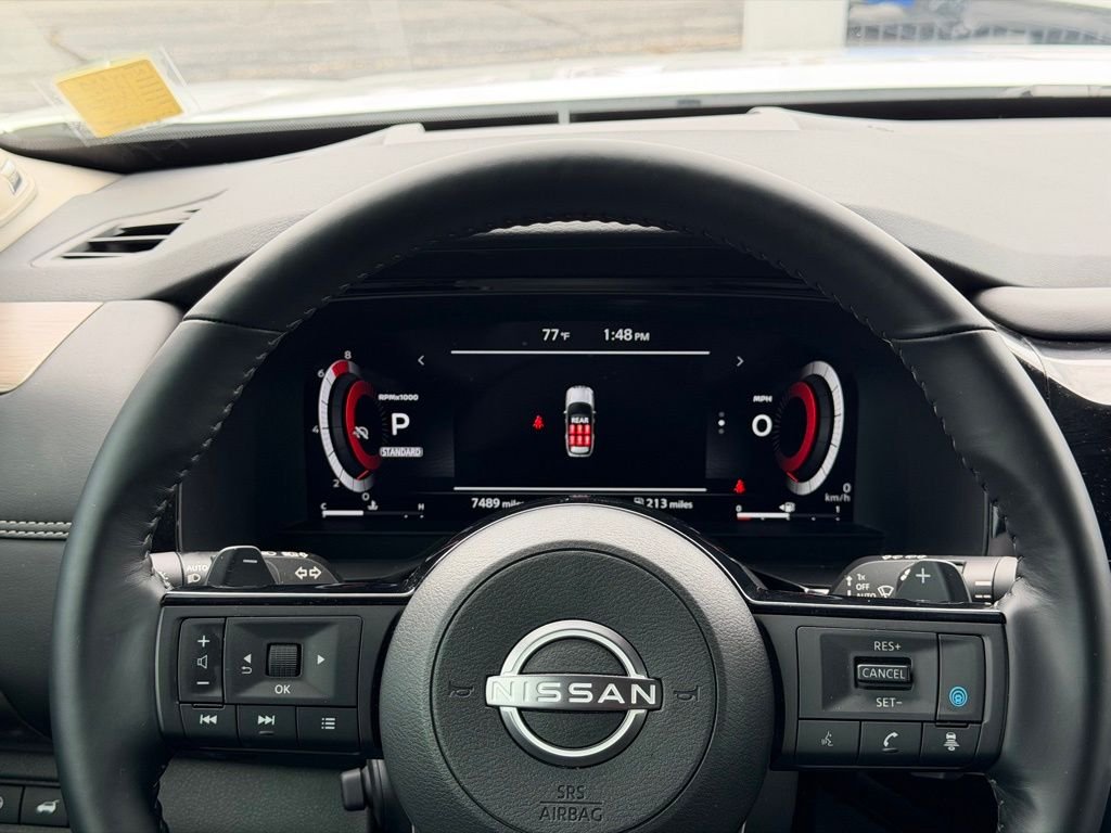 Certified Used 2025 White Nissan Platinum image 35