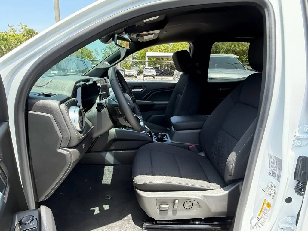 New 2026 Summit White Chevrolet LT image 5