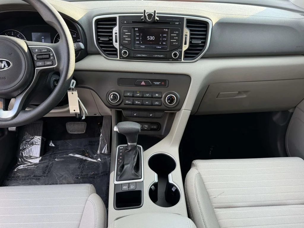 Used 2017 Silver Kia LX image 17