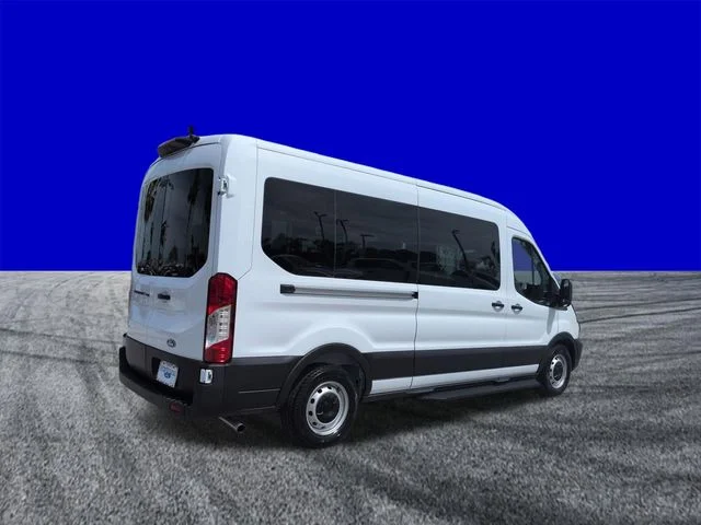 New 2026 Oxford White Ford Passenger Van XL image 3