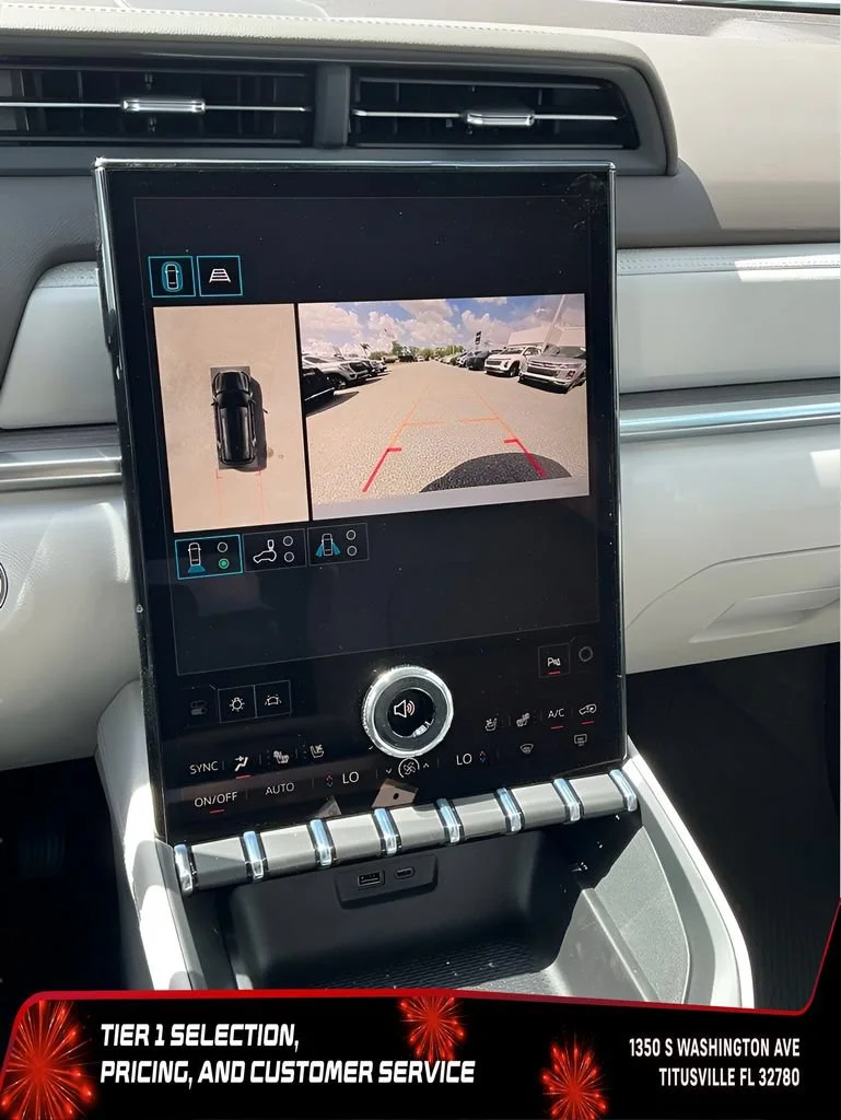 New 2026 Glacier White Tricoat GMC Denali image 33