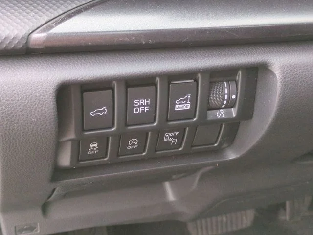 Used 2024 White Subaru Wilderness image 18