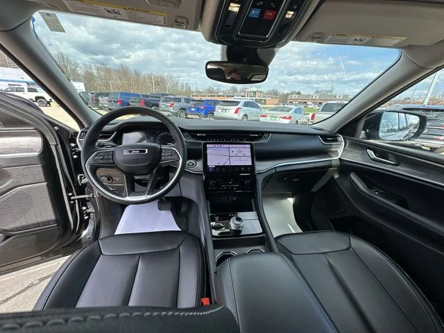 Used 2024 Black Jeep Limited image 22