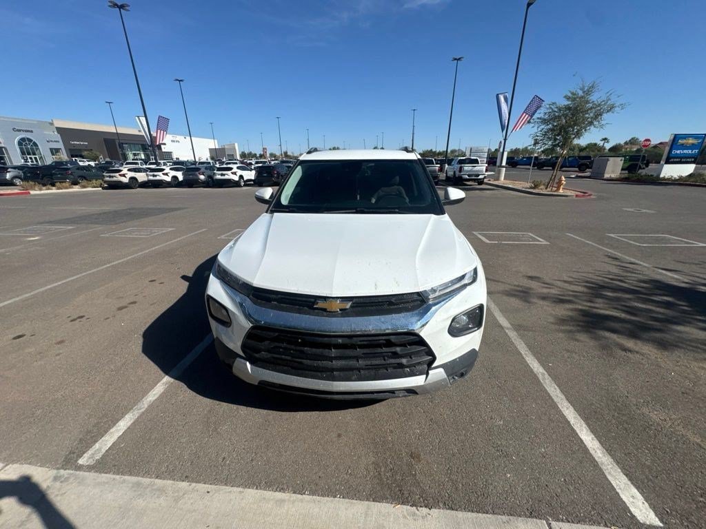 Used 2021 SUMMIT WHITE Chevrolet LT image 5