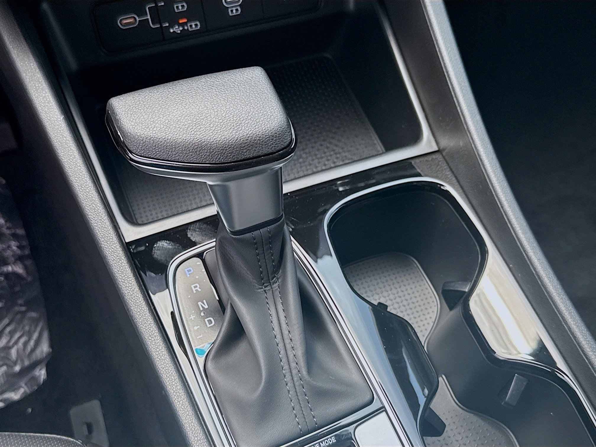 New 2026 Sage Gray Hyundai SEL FWD image 36