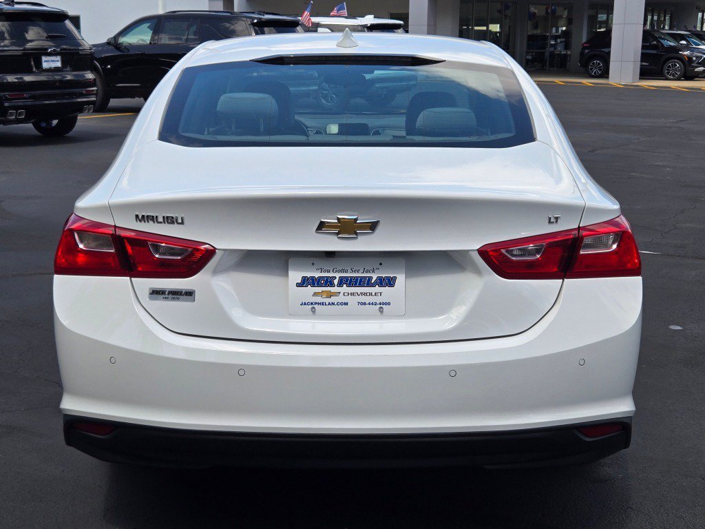 2025 Chevrolet Malibu 1LT - Photo 14