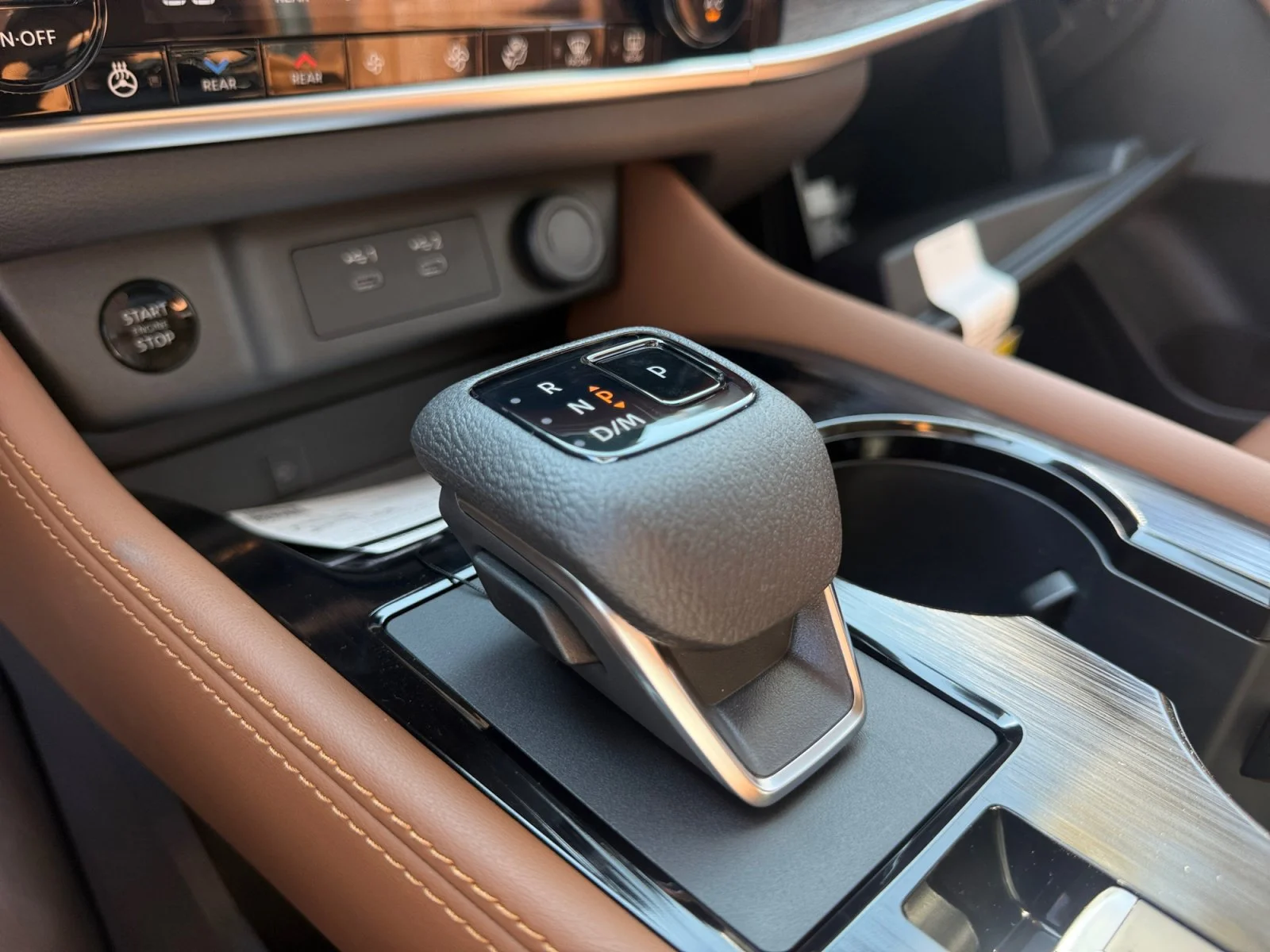 New 2026 Everest White Pearl Tricoat Nissan Platinum image 23