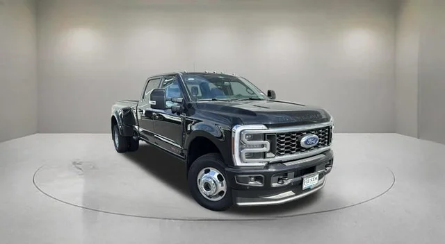 2026 Ford Super Duty F-350® Platinum®