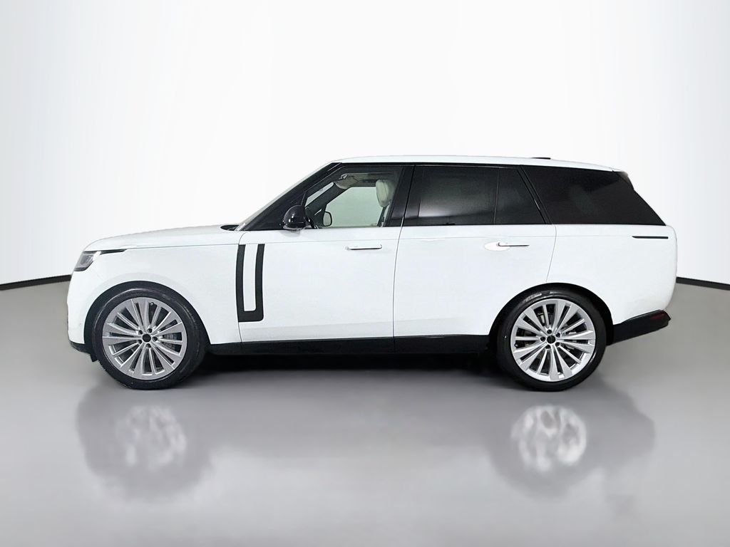 New 2026 Fuji White Land Rover SE image 8