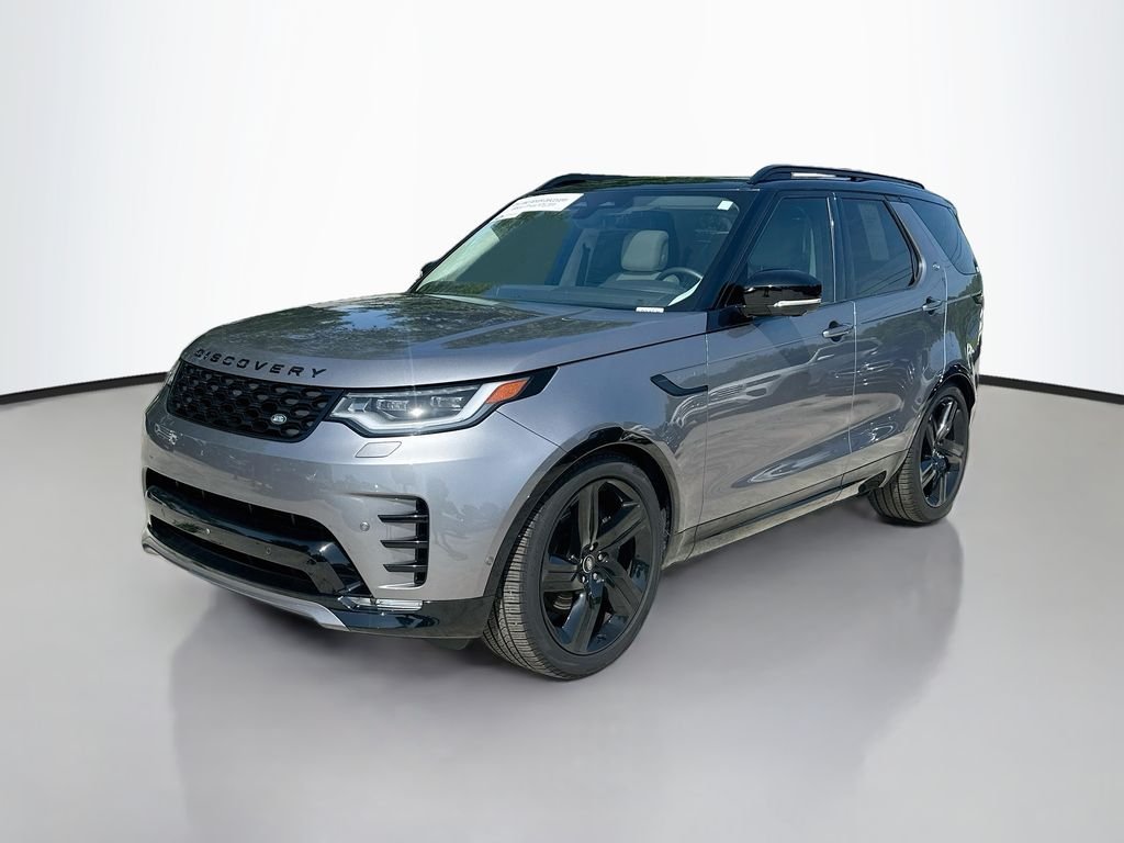 Used 2025 Gray Land Rover Dynamic SE image 1