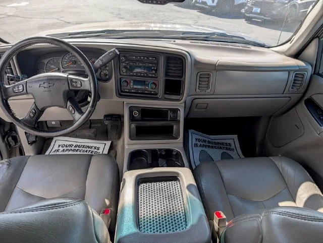 Used 2006 Gray Chevrolet LT image 14