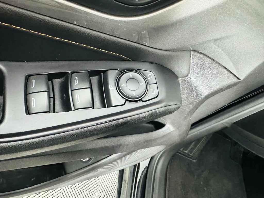 Used 2020 Black Chevrolet LT image 8