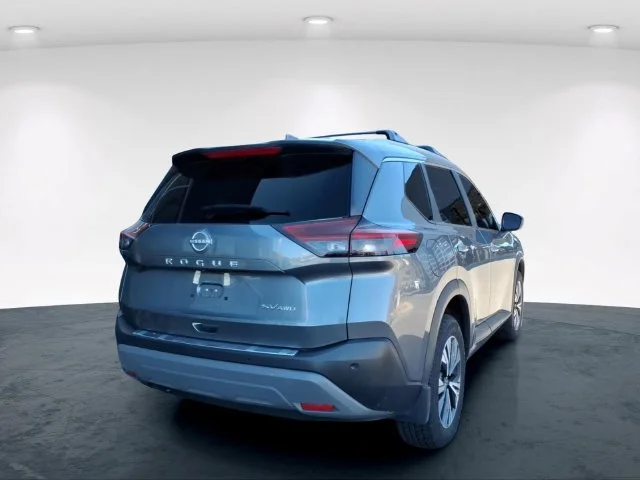 Used 2023 Gray Nissan SV image 18