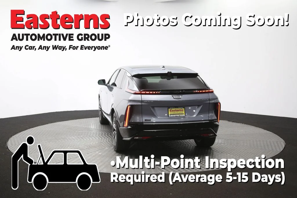 Used 2023 Gray Cadillac Luxury image 39