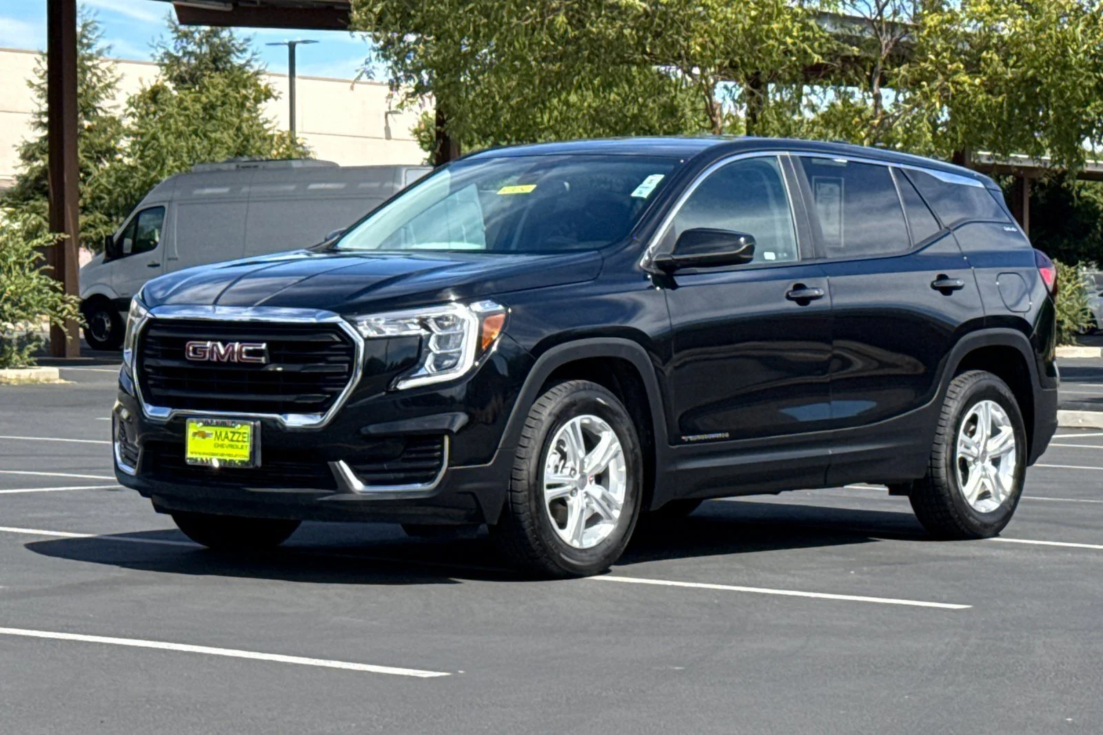 2024 GMC Terrain SLE - Photo 13