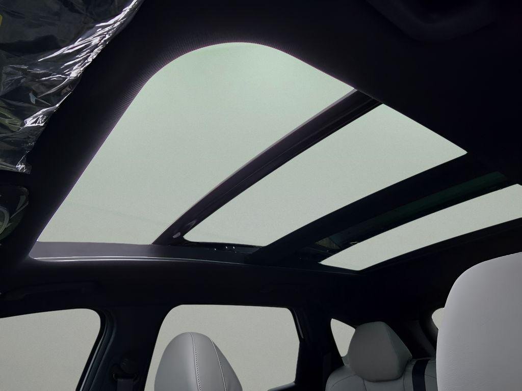 New 2026 Shimmering Silver Hyundai Limited AWD image 39