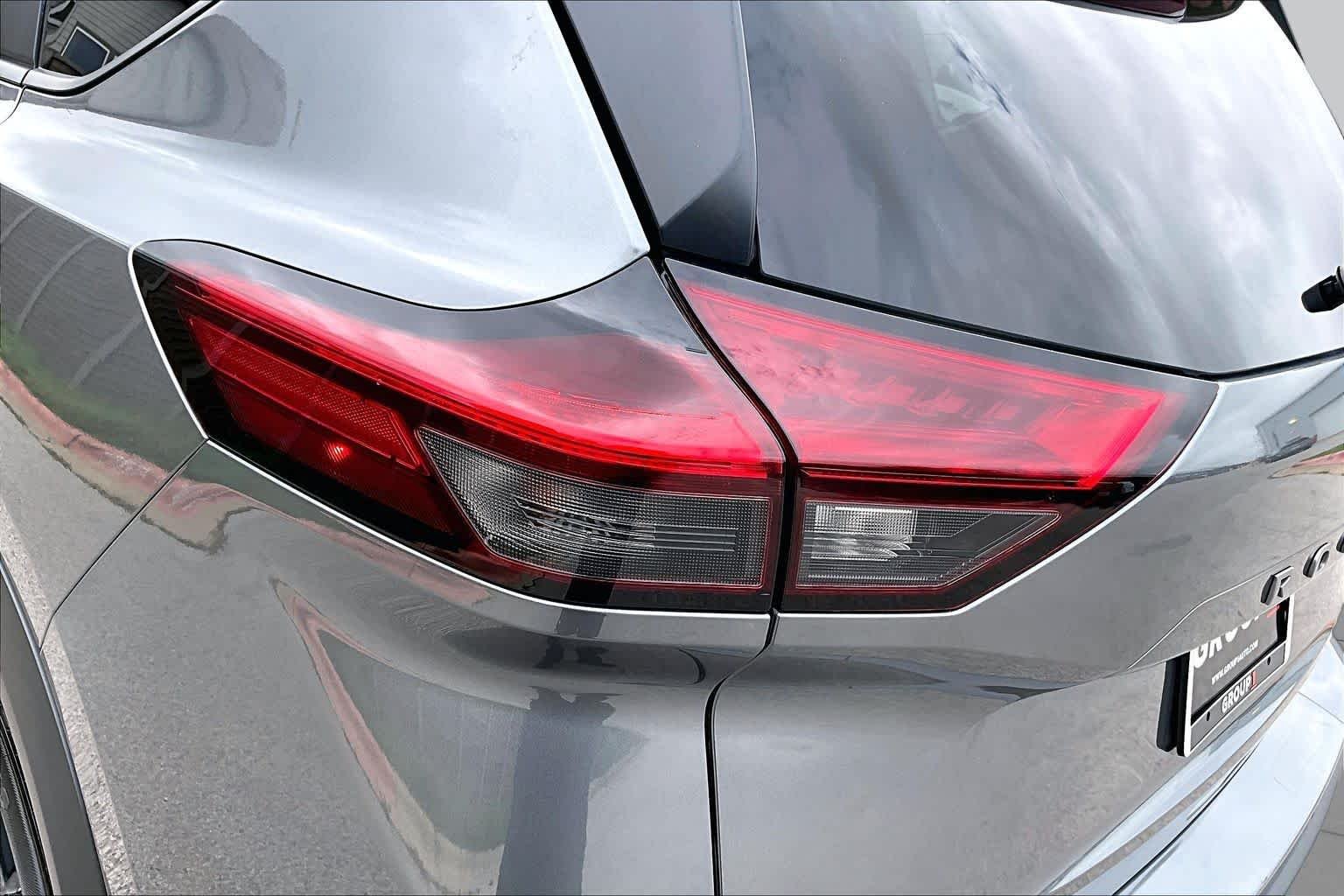 Certified Used 2025 Gun Metallic Nissan SV image 28