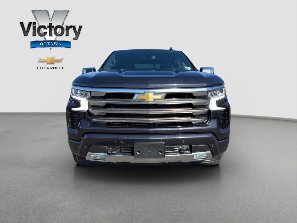 Used 2022 Chevrolet Silverado 1500 High Country with VIN 1GCUDJED8NZ561802 for sale in Kansas City