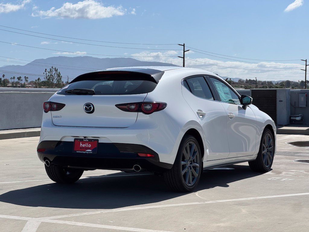 New 2026 Snowflake White Pearl Mazda 2.5 S Preferred image 31