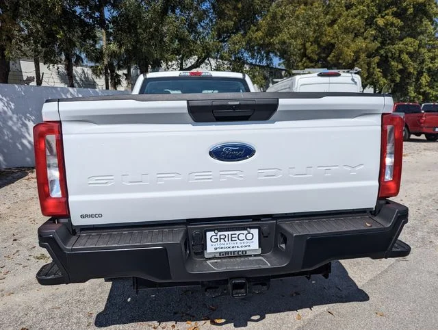 2025 Ford F-250 Super Duty XL - Photo 9