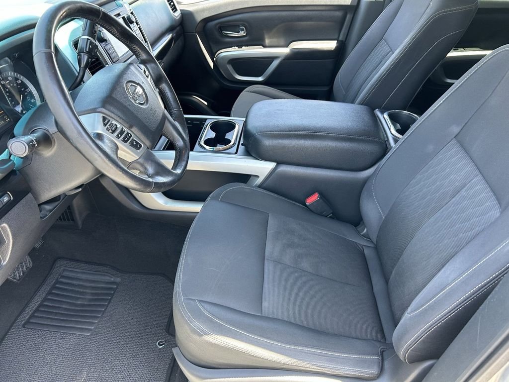 Used 2019 Silver Nissan SV image 18