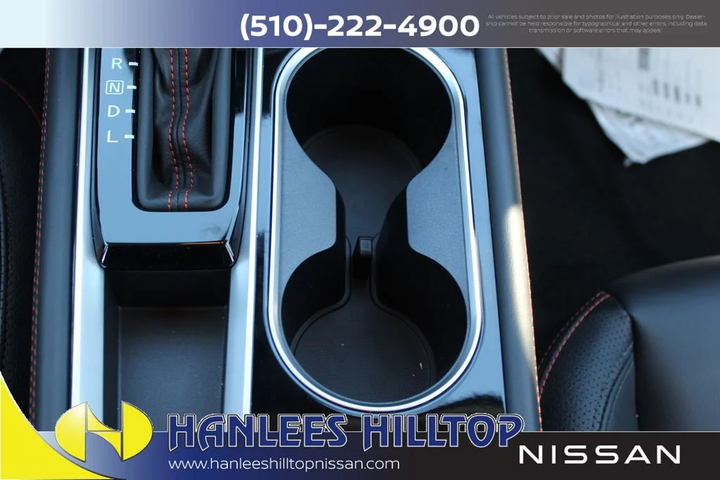 2025 Nissan Altima SR - Photo 18
