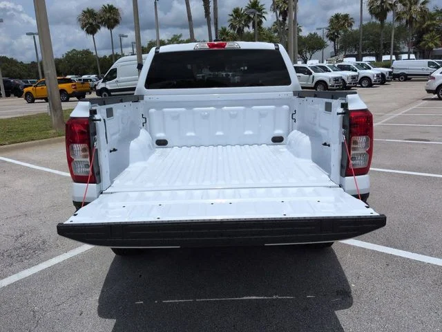 New 2026 Oxford White Ford XL image 13