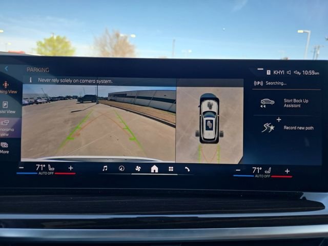 Used 2026 White BMW sDrive40i image 9