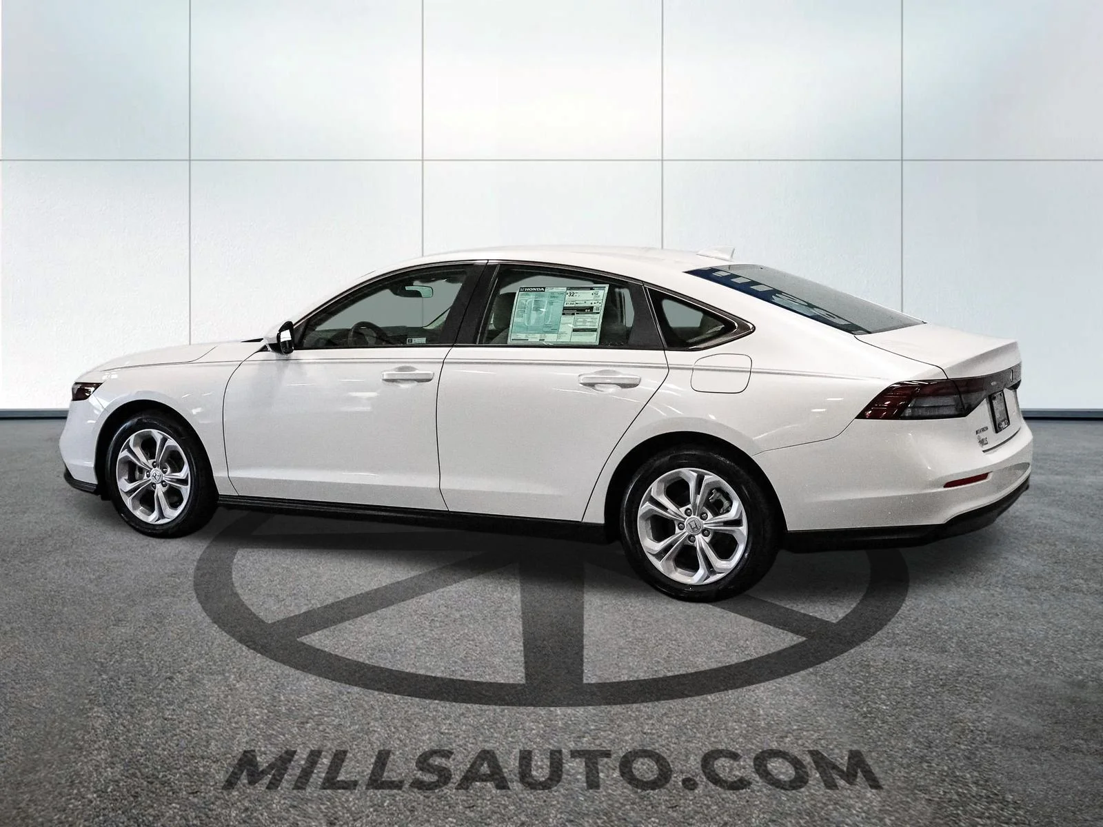 New 2026 Platinum White Pearl Honda LX image 4