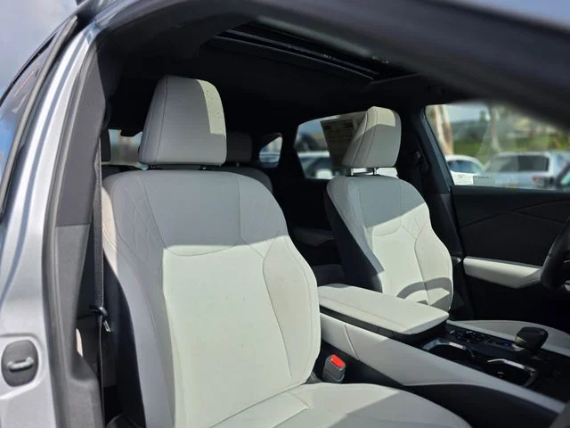 Used 2023 Silver Lexus 350h Premium image 11