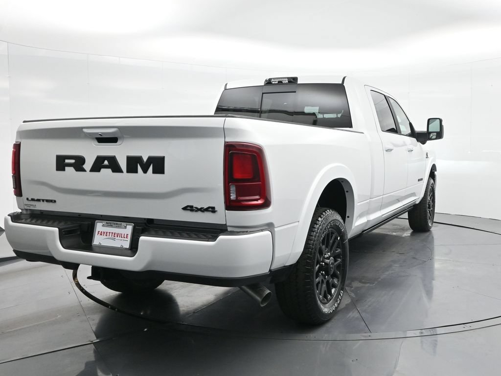 New 2027 Bright White Clear-Coat Exterior Paint RAM Limited image 7