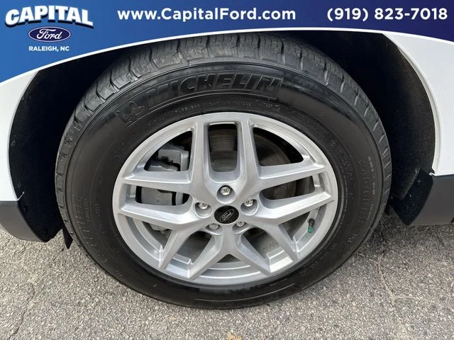 Used 2023 White Ford SEL image 13