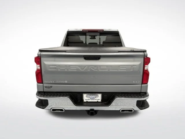 Used 2025 Gray Chevrolet LTZ image 7