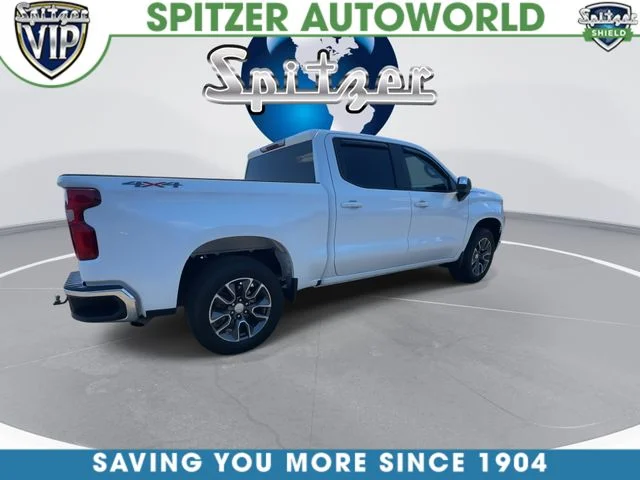 Used 2024 White Chevrolet LT image 9