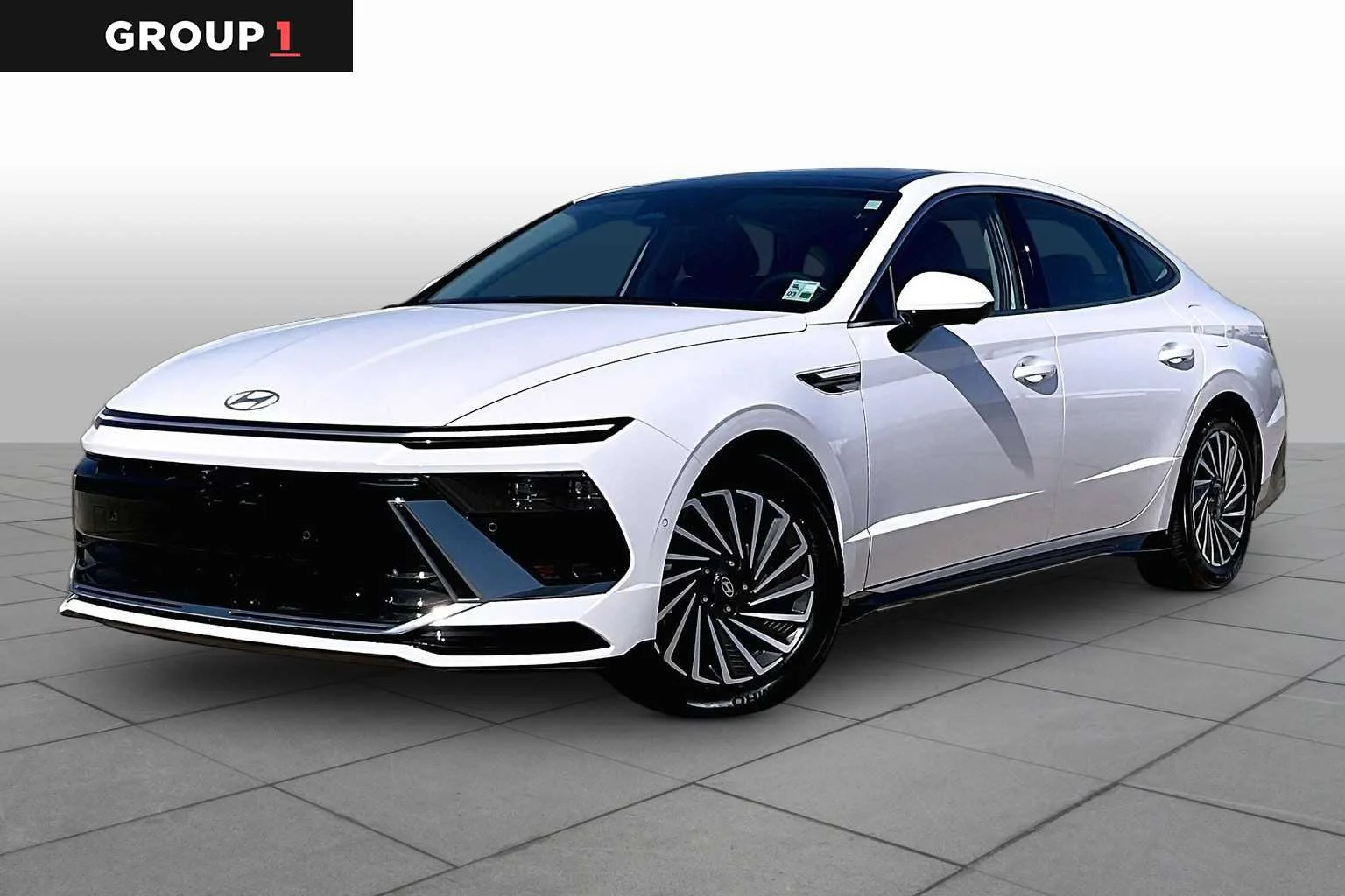 2025 Hyundai Sonata Limited's photo