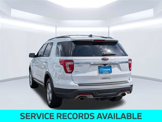 Used 2018 White Ford XLT image 3