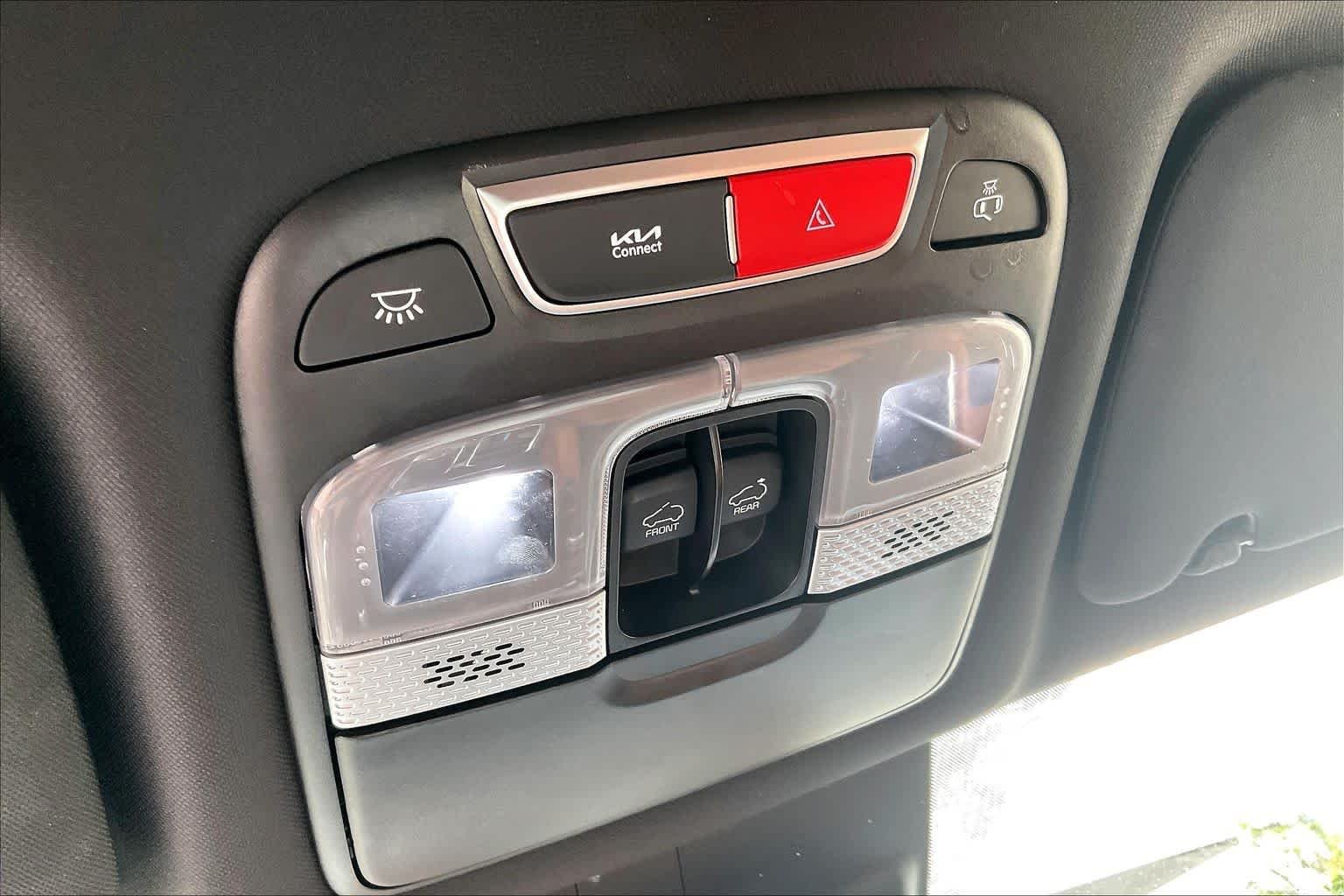 Used 2024 Everlasting Silver Kia SX X-Pro image 32