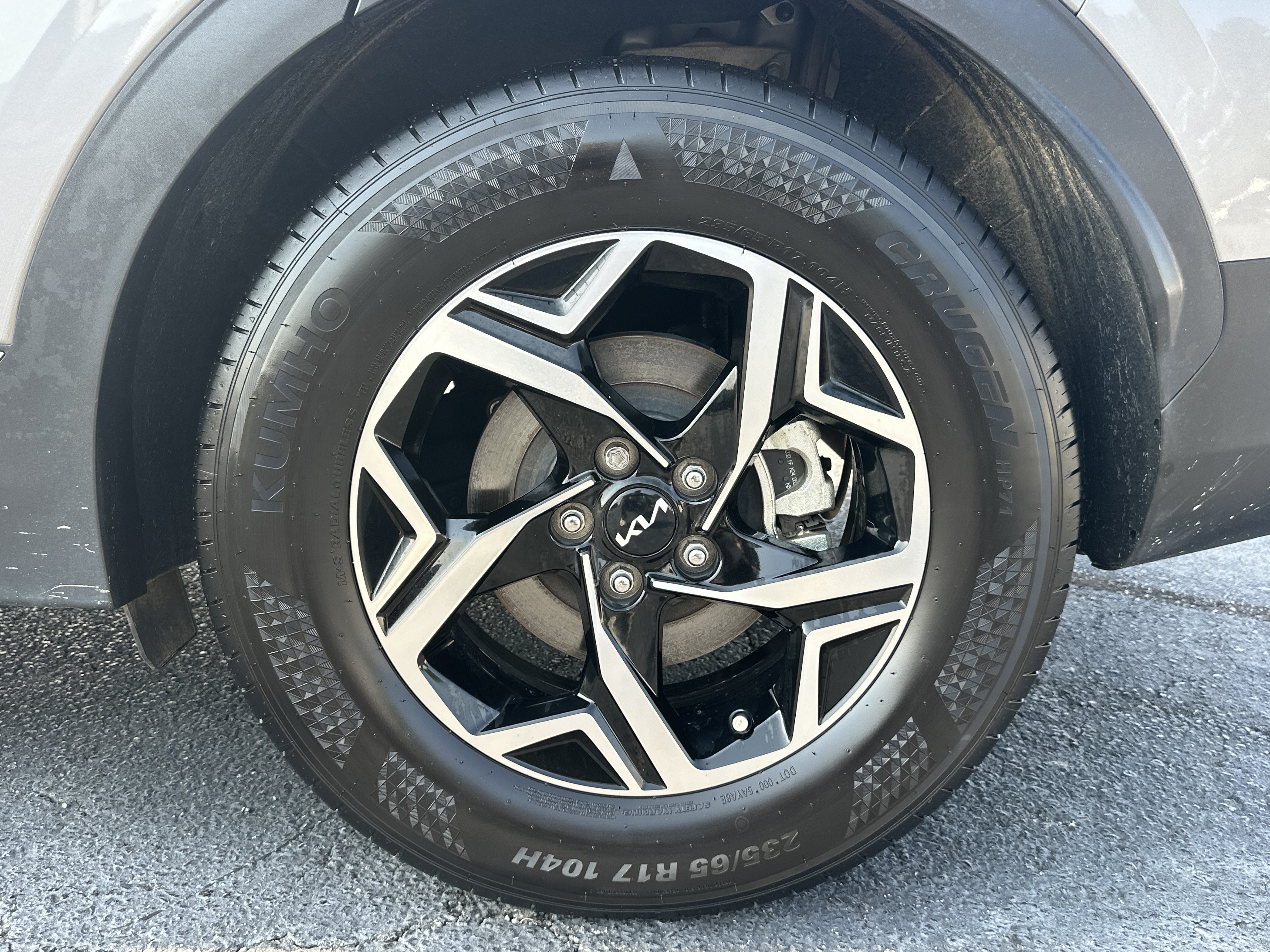 Used 2025 Steel Gray Kia LX image 20