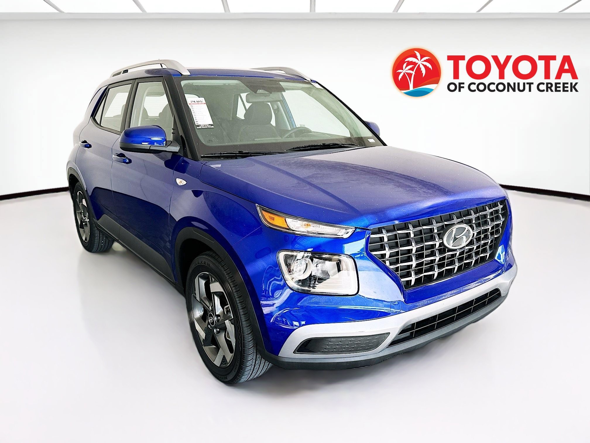 Used 2025 Intense Blue Hyundai SEL image 1