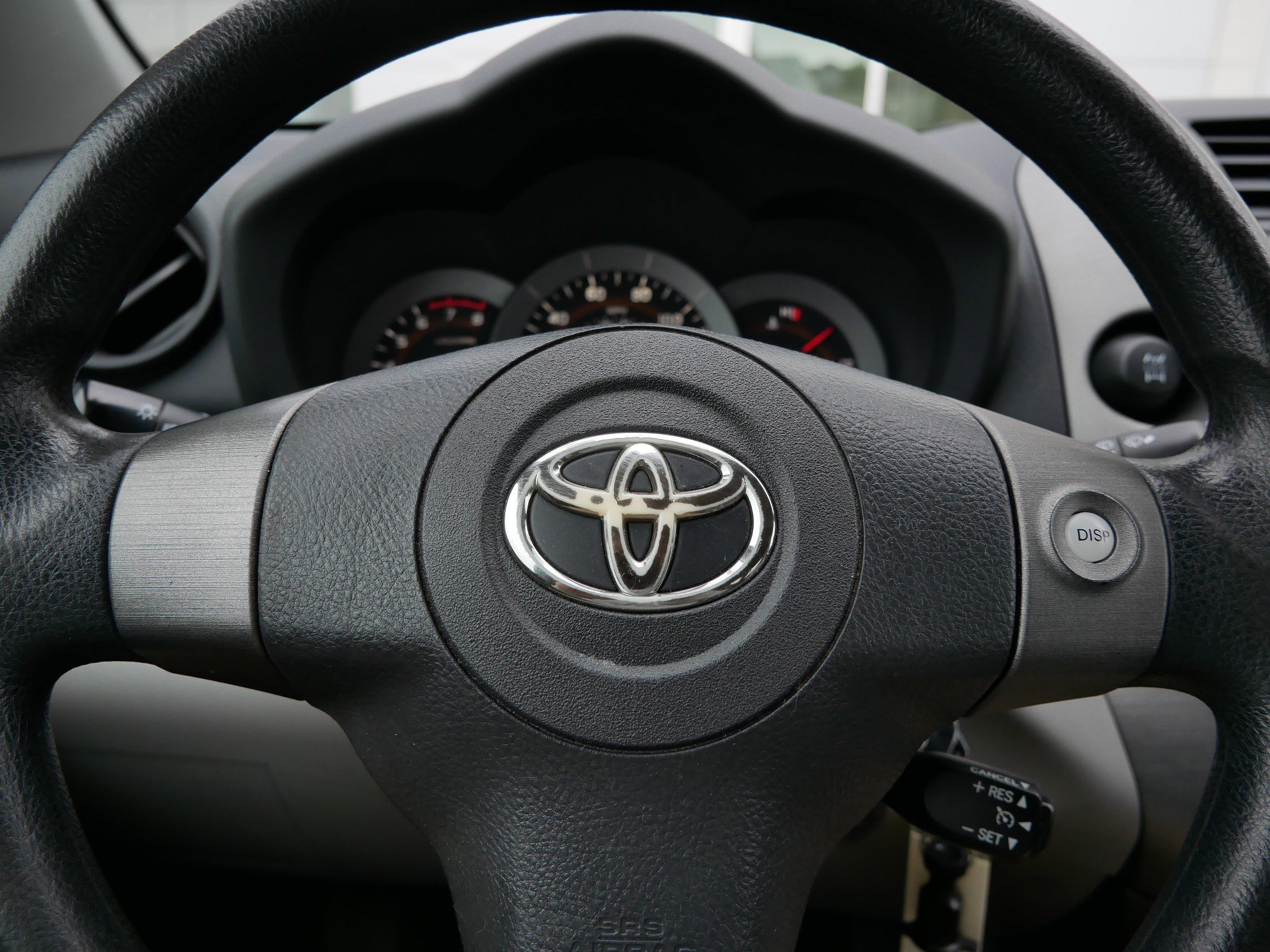 Used 2010 Black Forest Pearl Toyota 4WD 4CYL 4SPD image 24