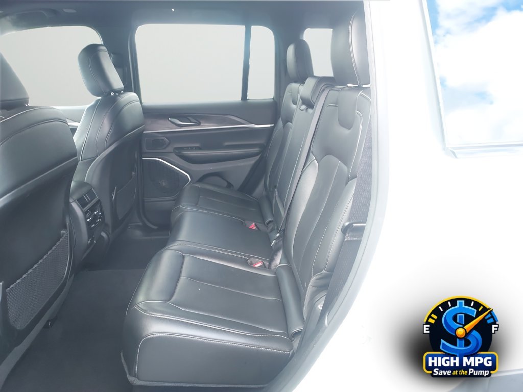 Used 2024 White Jeep 4xe image 34