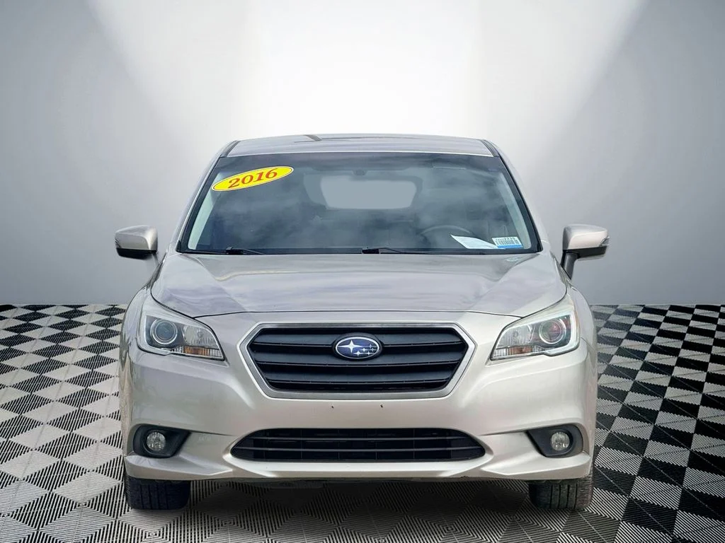 Used 2016 Subaru Legacy 2.5i Limited with VIN 4S3BNAJ63G3046420 for sale in Pinckney, MI