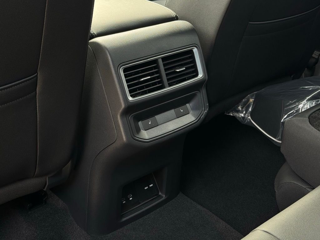 2026 Volkswagen Atlas Cross Sport SEL Premium R-LINE - Photo 29