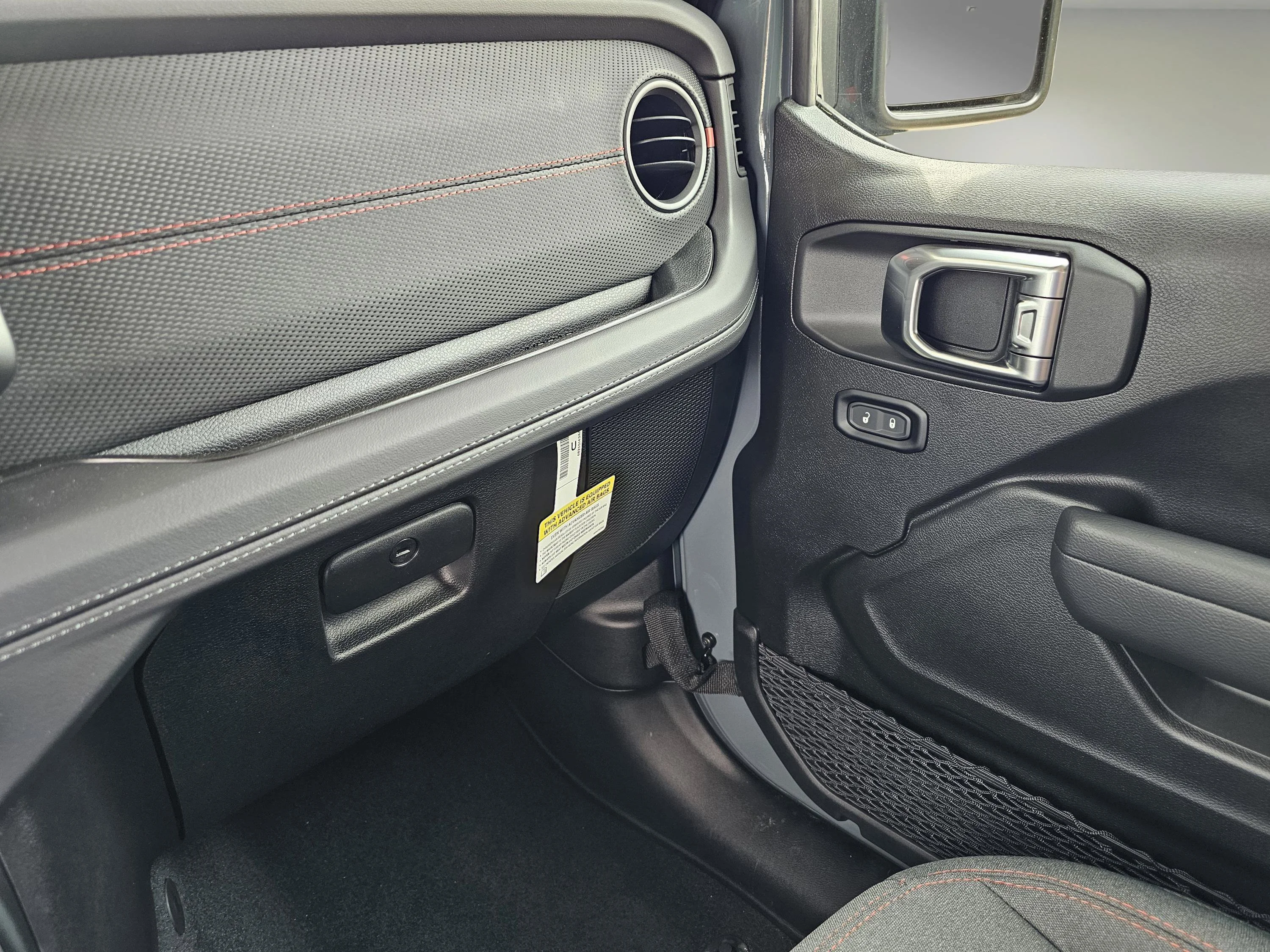 2025 Jeep Wrangler 4-Door Rubicon - Photo 27