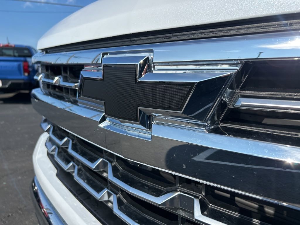 2026 Chevrolet Silverado 1500 LTZ - Photo 10