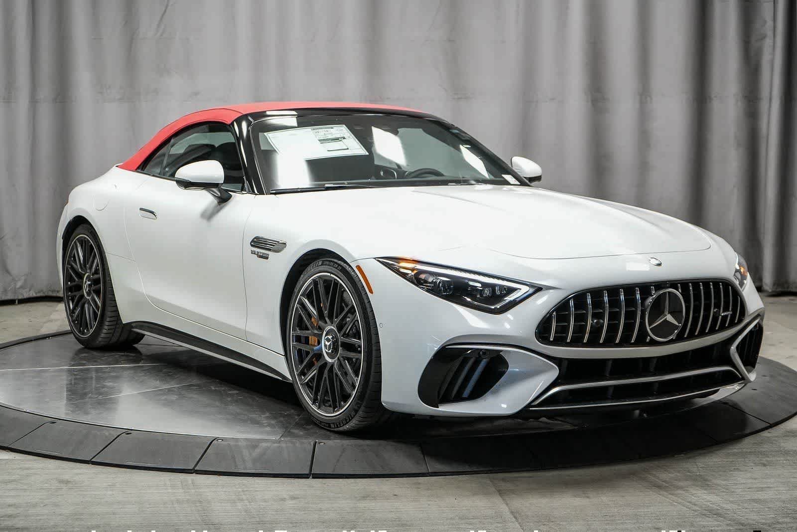 New 2025 MANUFAKTUR Moonlight White Metallic Mercedes-Benz AMG® SL 63 S E Performance Roadster image 44