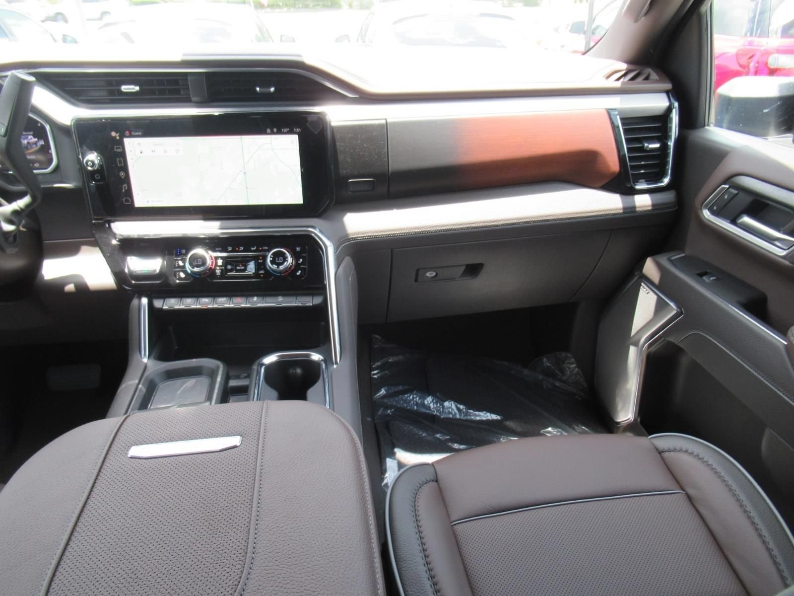 2026 GMC Sierra 2500HD Denali - Photo 15